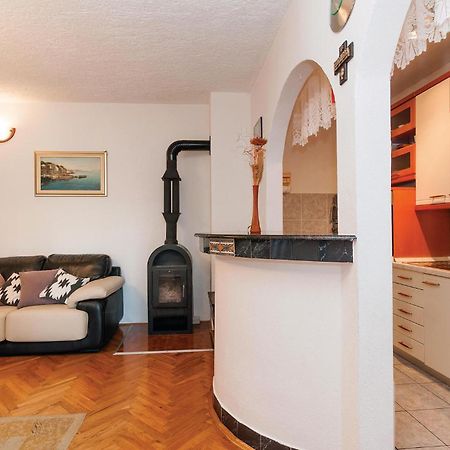 Lovely Apartment In Rovanjska With House Sea View Extérieur photo