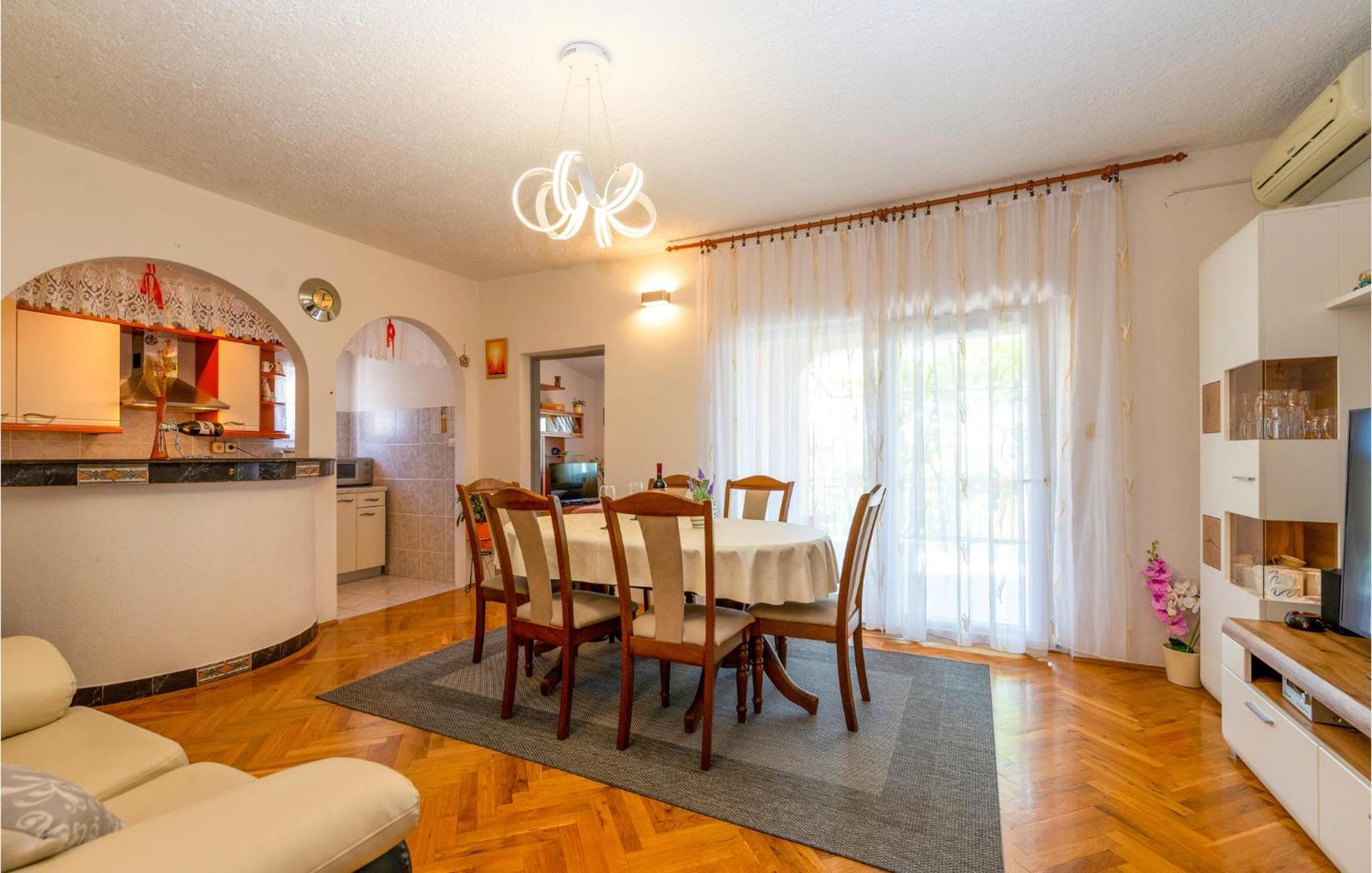 Lovely Apartment In Rovanjska With House Sea View Extérieur photo